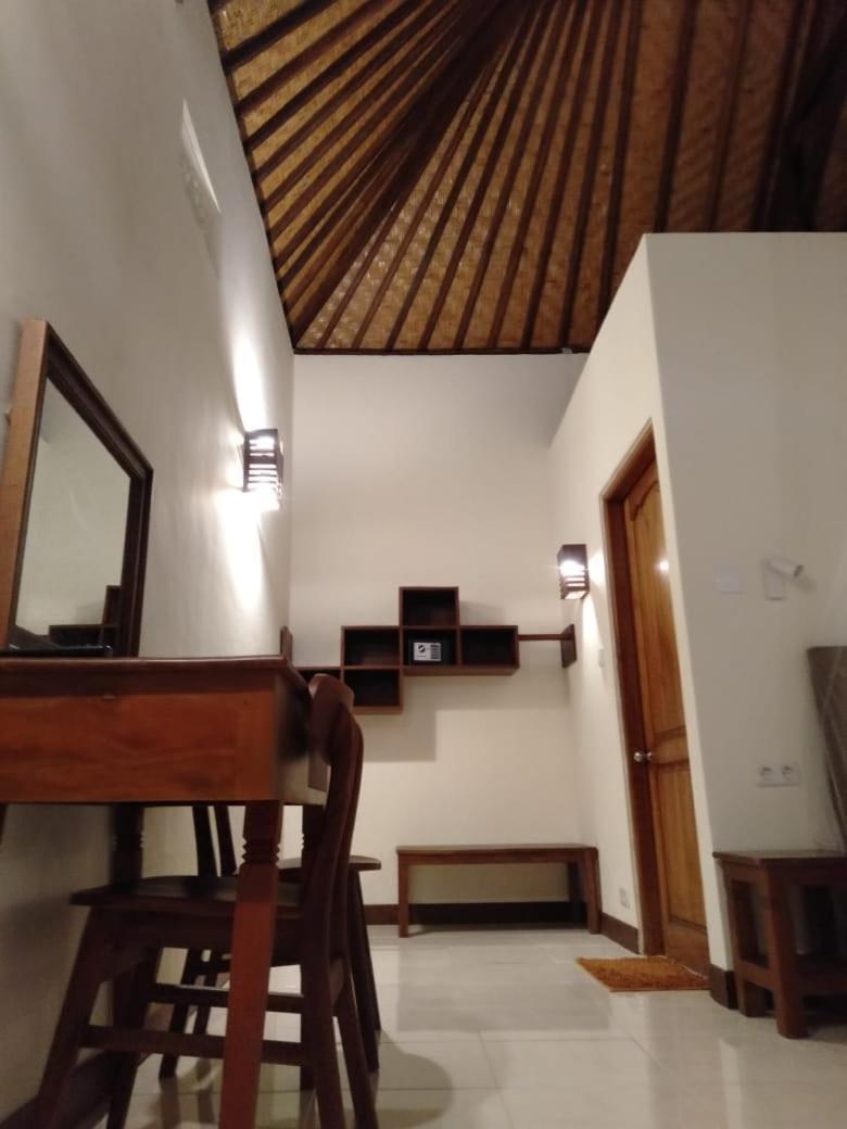 Batu Ampar Menjangan Hotell Banyuwedang Eksteriør bilde