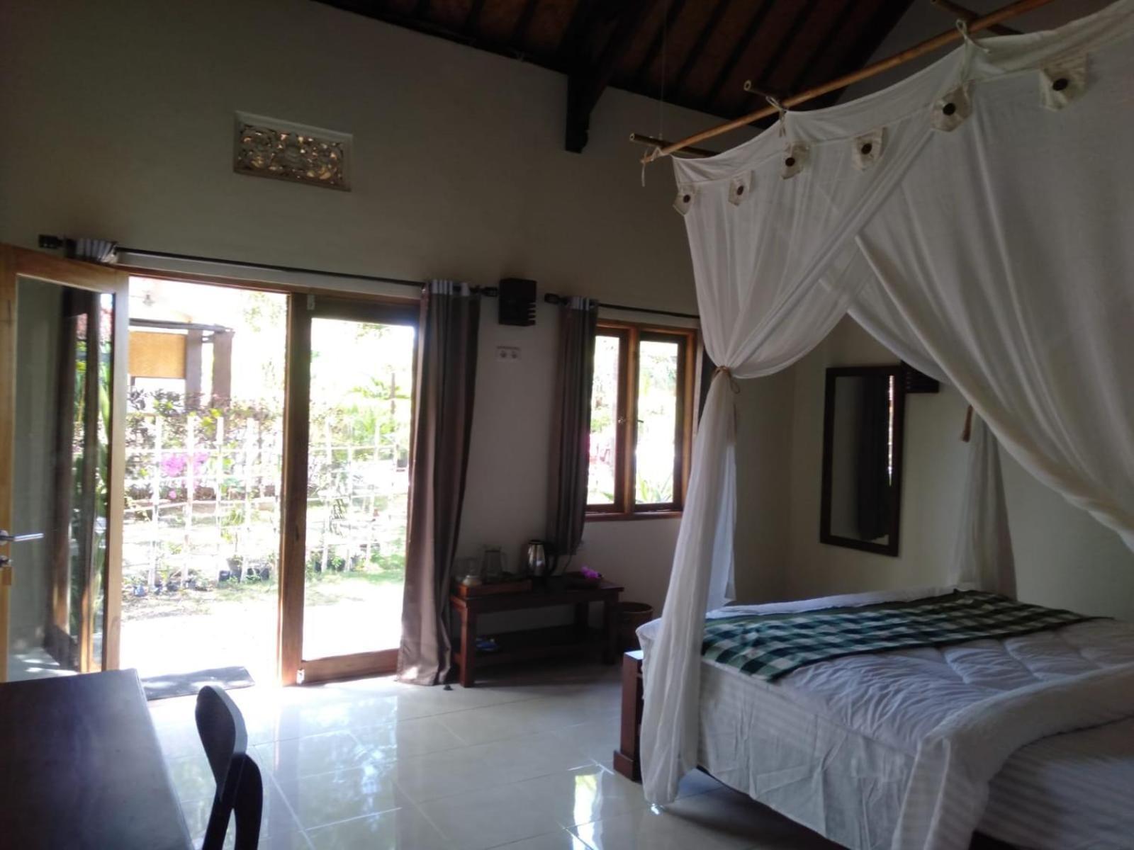Batu Ampar Menjangan Hotell Banyuwedang Eksteriør bilde