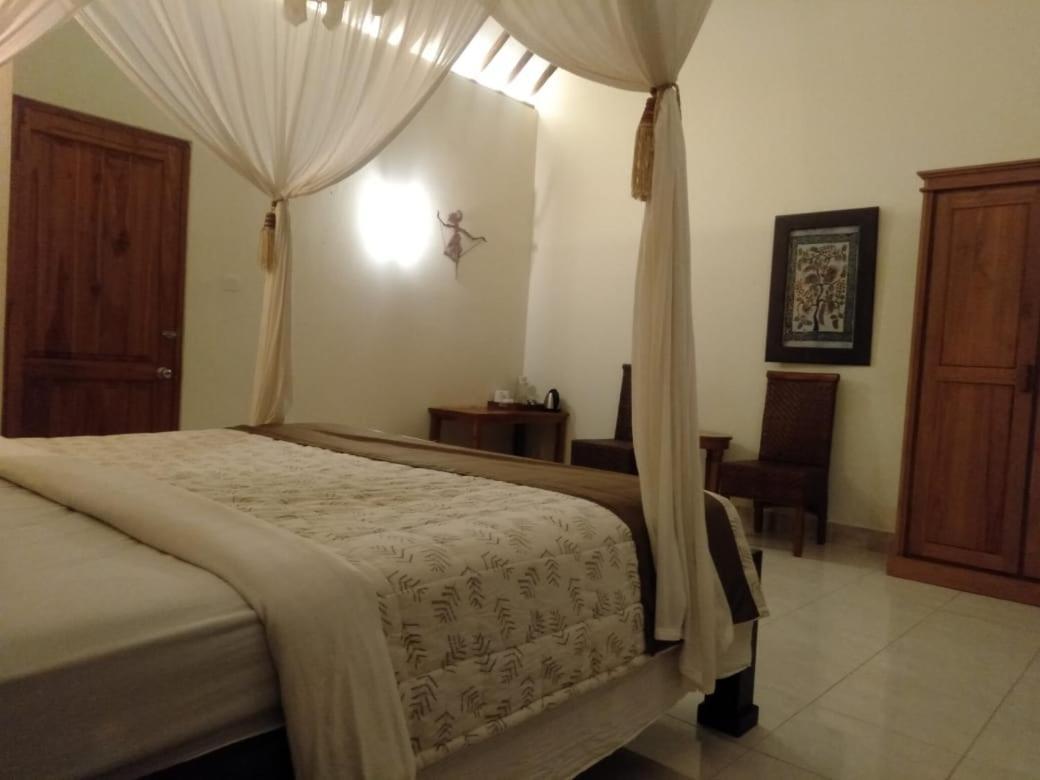Batu Ampar Menjangan Hotell Banyuwedang Eksteriør bilde